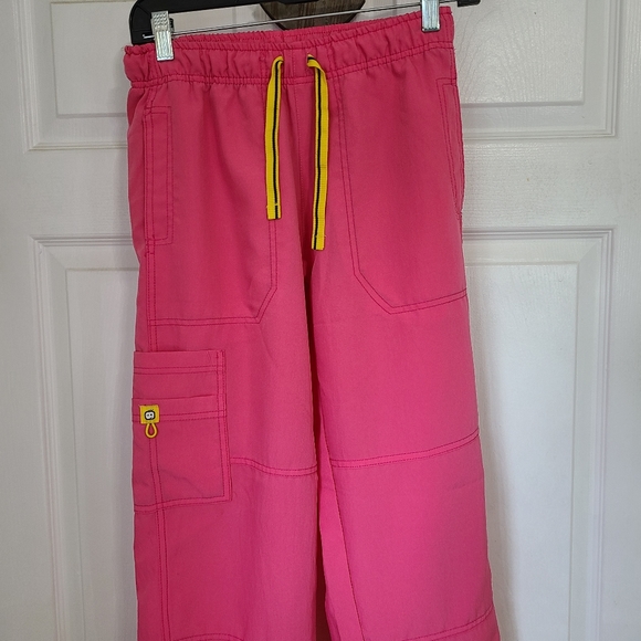 Spread Good Cheer Woman's Scrub Pants, Size: Small Color: Pink - Picture 4 of 10
